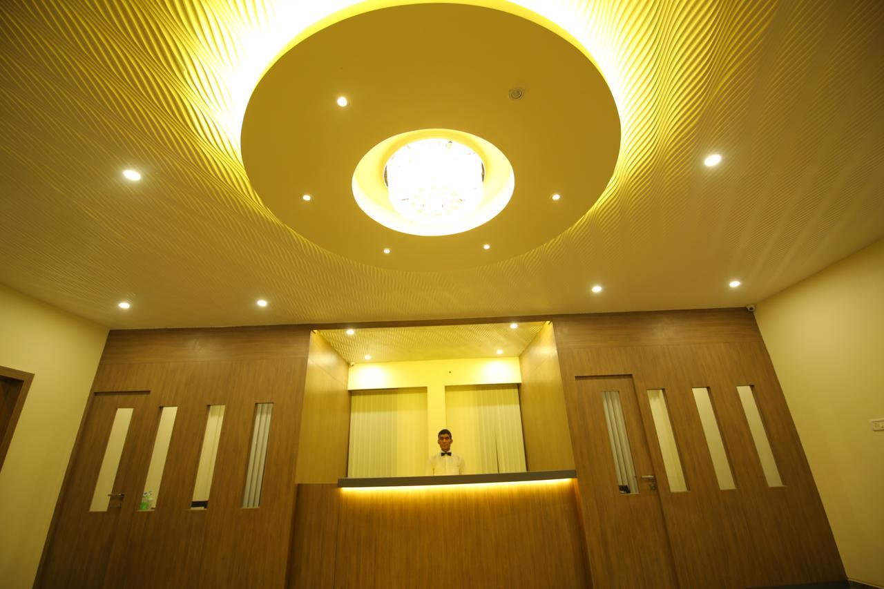 לקנאו Saubhagya Inn International מראה חיצוני תמונה
