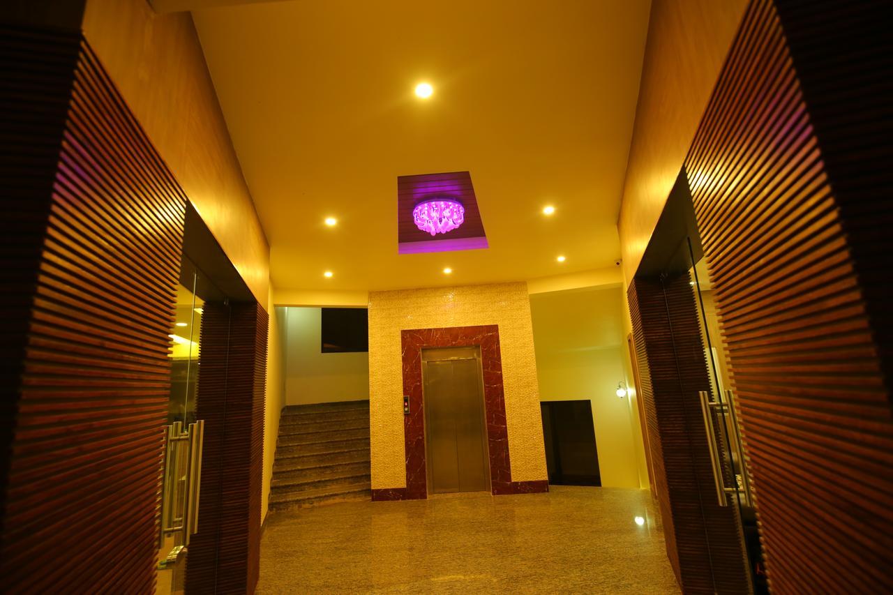 לקנאו Saubhagya Inn International מראה חיצוני תמונה